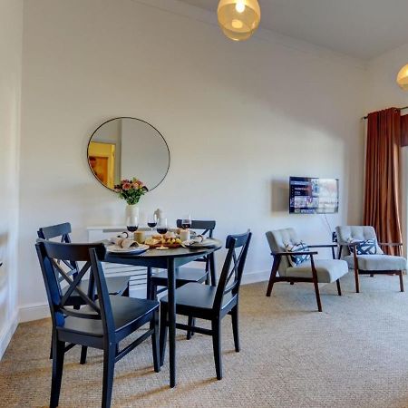 The Clement Apartment Stylish Two Bedroom Apartment Very Close To The Birmingham Arena المظهر الخارجي الصورة