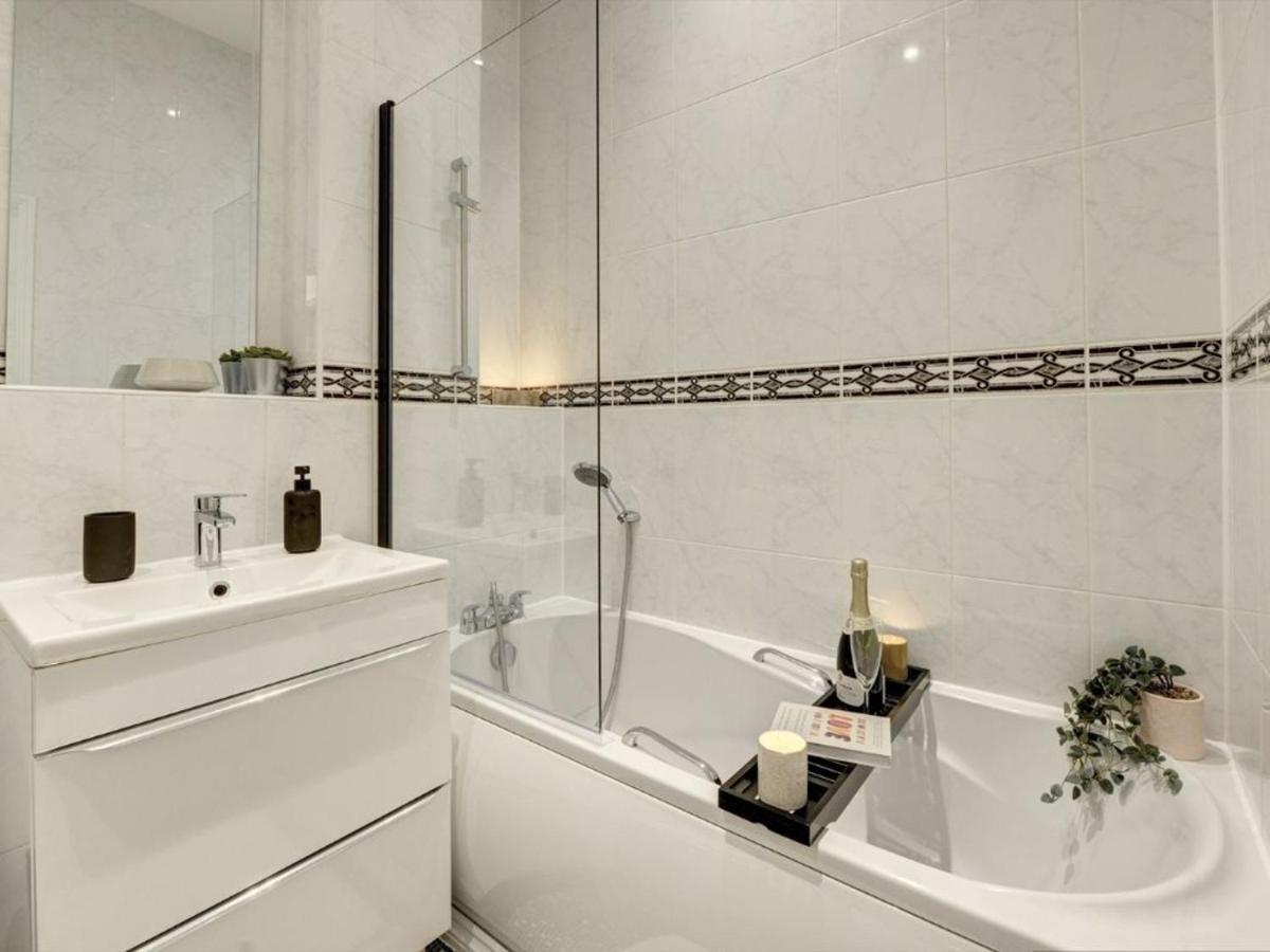 The Clement Apartment Stylish Two Bedroom Apartment Very Close To The Birmingham Arena المظهر الخارجي الصورة